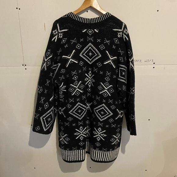 Old navy open front cardigan - Picture 2 of 3